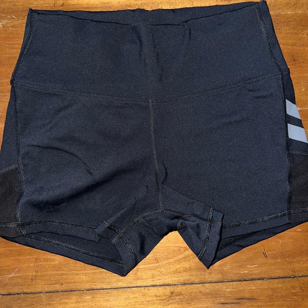 Virus - Shorts - Black - Size L